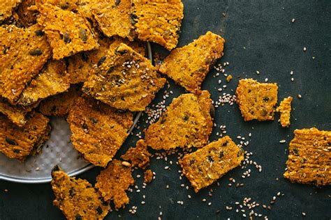 The Benefits of Adding Curry Crackers to Your Diet